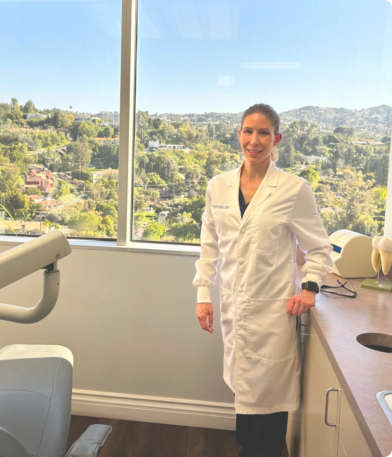 Dr-Wolfe-1webp - Encino Gentle Dental Dr. Elizabeth Wolfe in the treatment room at Encino Gentle Dental, where emergency dental patients in Encino are seen