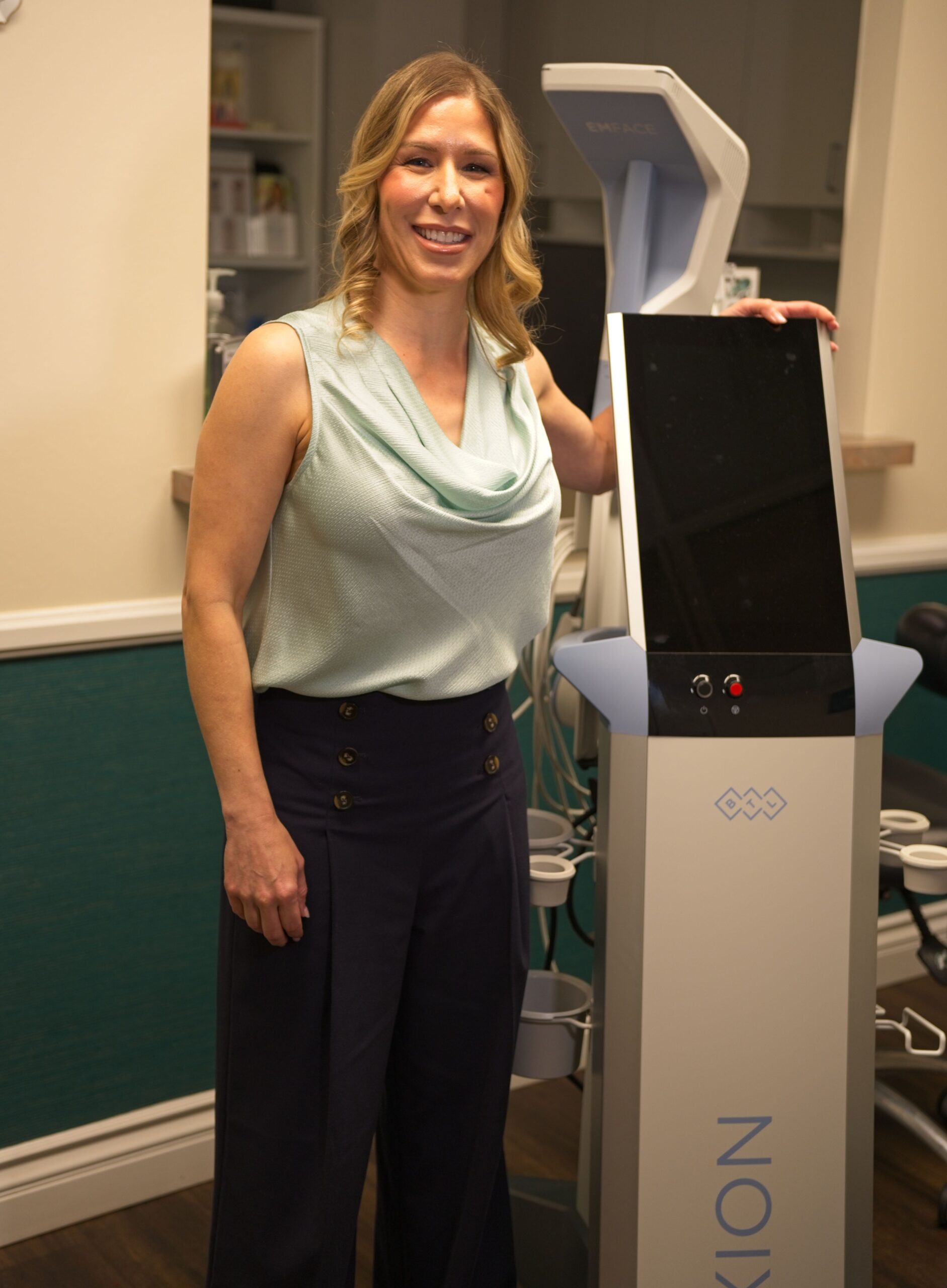 Dr. Elizabeth Wolfe in the treatment room at her Encino practice, a short drive west along Ventura Blvd from Sherman Oaks